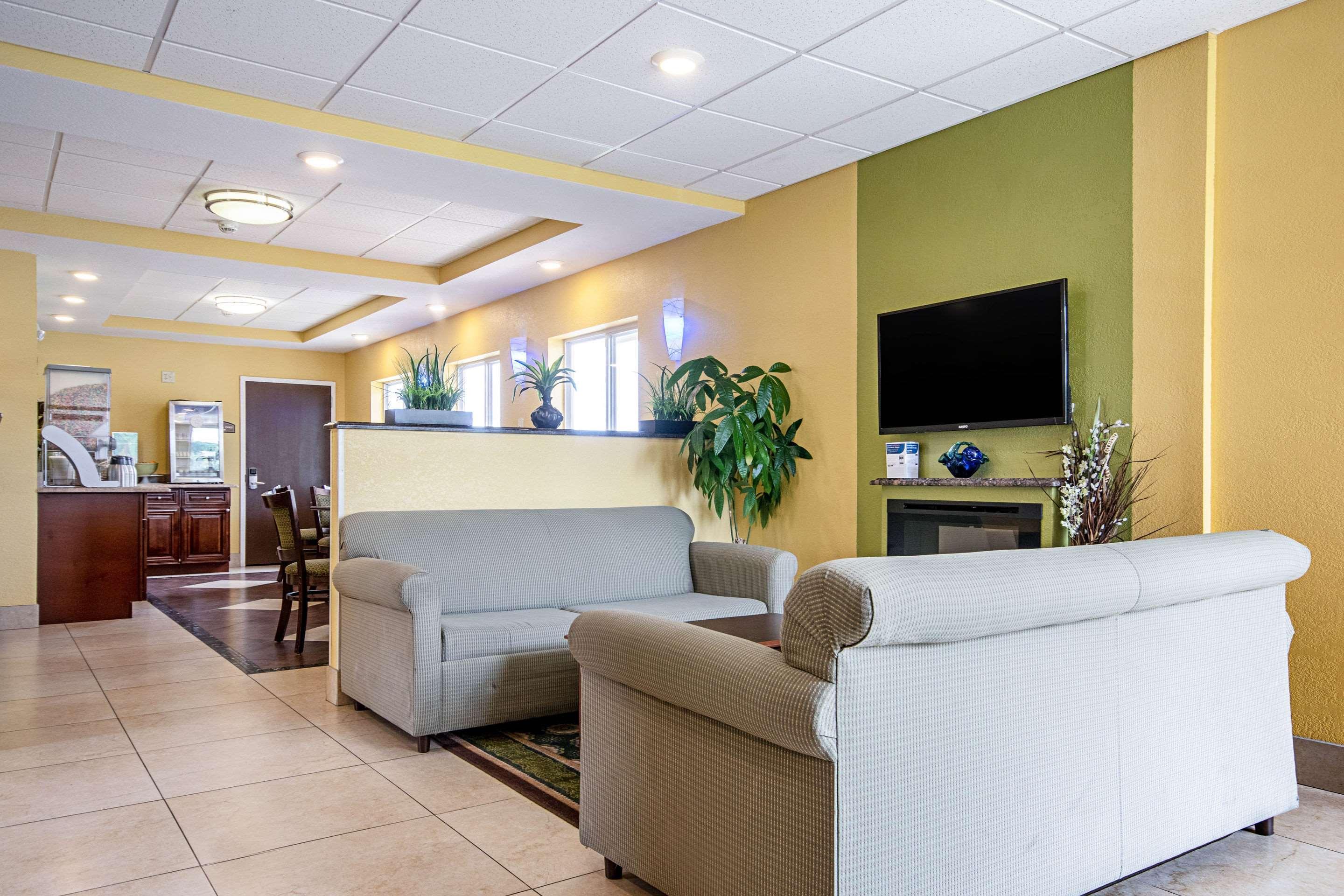 Quality Inn & Suites Glenmont - Albany South Extérieur photo