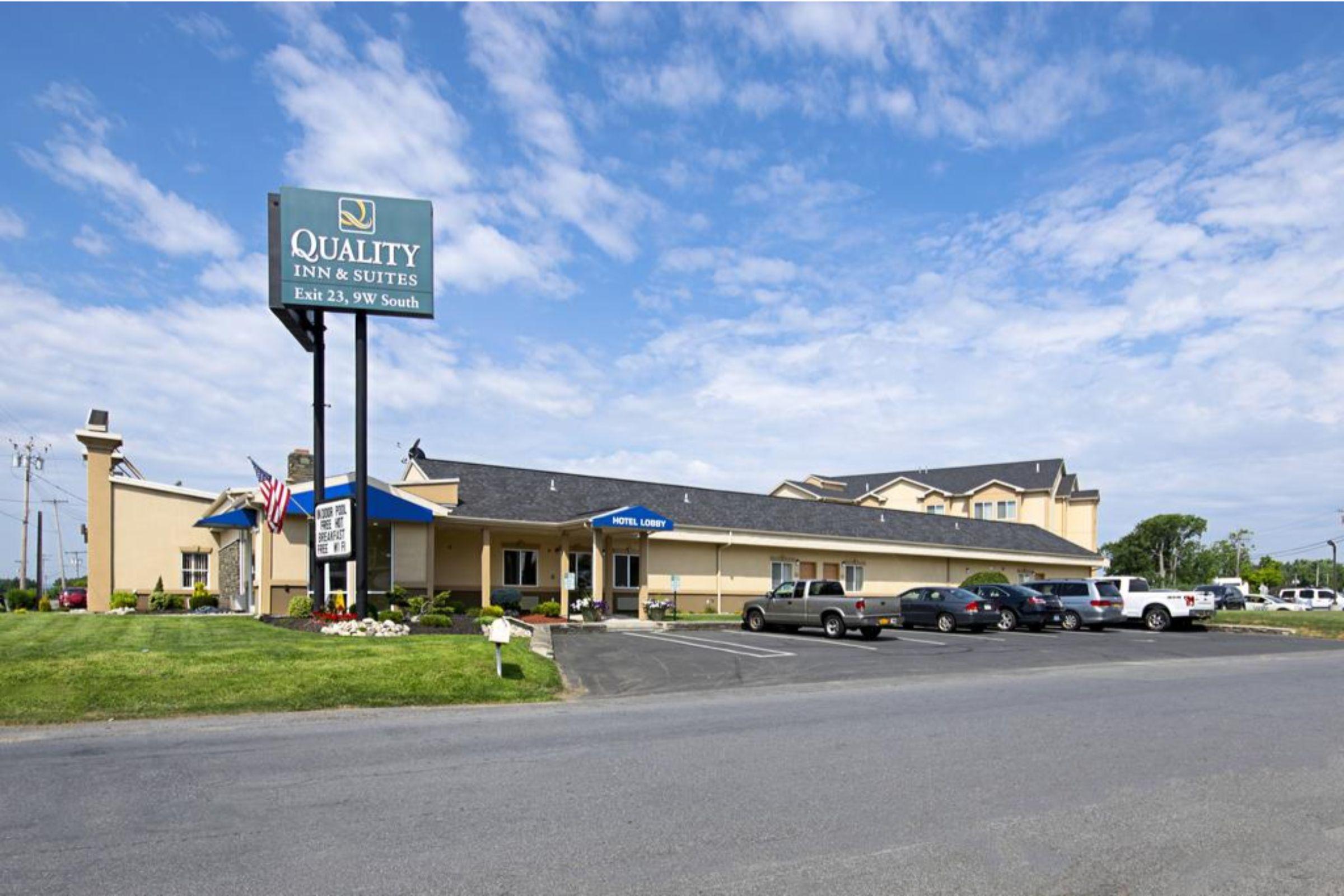 Quality Inn & Suites Glenmont - Albany South Extérieur photo