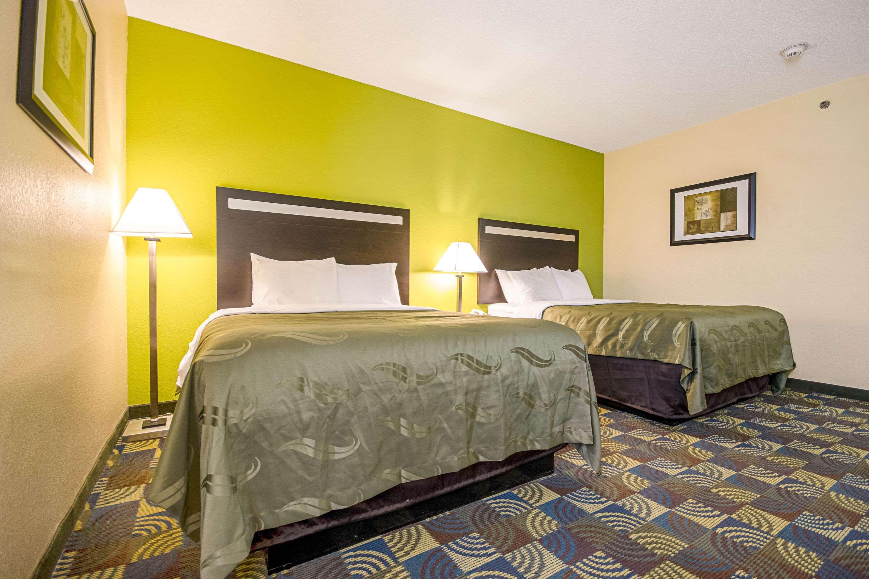 Quality Inn & Suites Glenmont - Albany South Extérieur photo