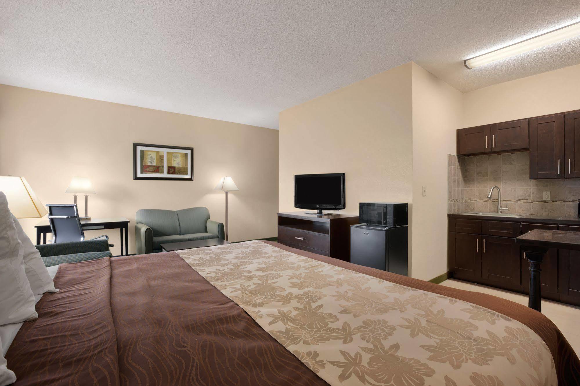 Quality Inn & Suites Glenmont - Albany South Extérieur photo