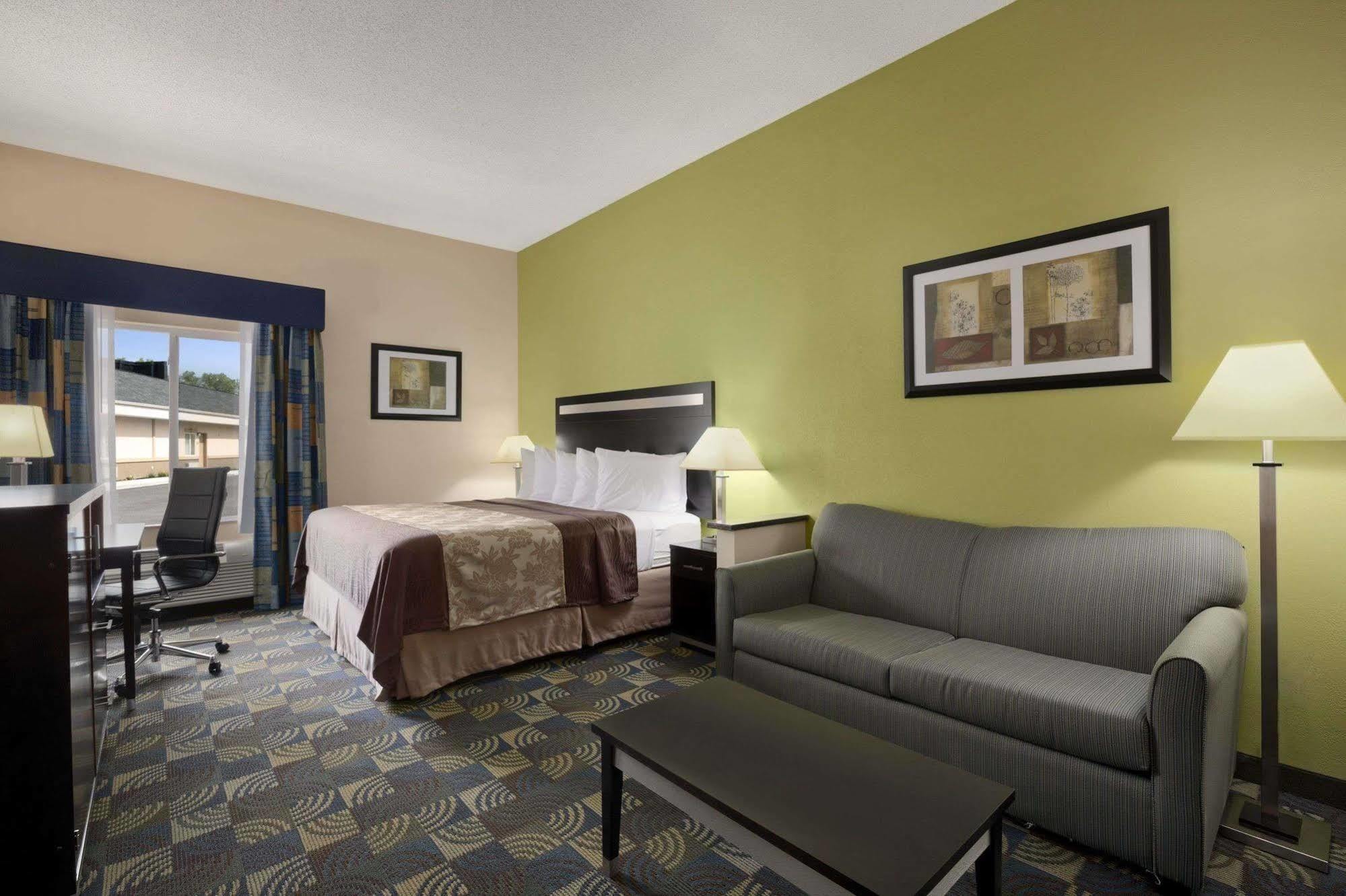 Quality Inn & Suites Glenmont - Albany South Extérieur photo